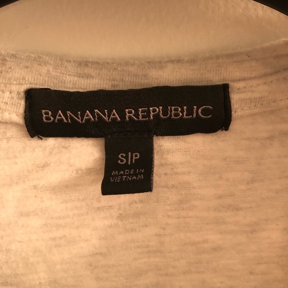 Banana Republic Cotton Henley in White (size S) - Picture 3 of 3